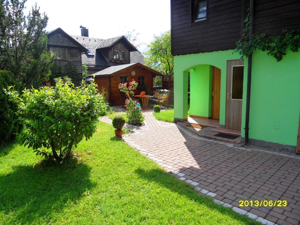 Cijan Apartment